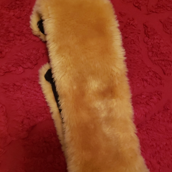 Fur head wrap - Picture 3 of 3